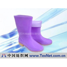 揭阳市南峰塑胶鞋业有限公司 -塑胶女雨靴,塑胶雨靴,塑胶男雨靴,雨靴